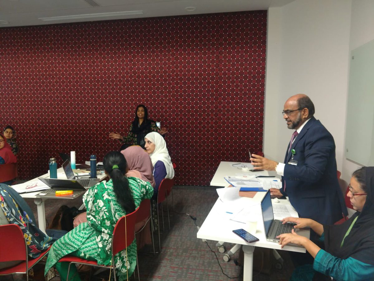 DrNaveedYousuf's tweet photo. AKU MHPE Curriculum Development Course. Diving deep into rigorous learning, engaging discussions, group activities, and presentations – curated and guided by experts in the field. 

Embrace the joy of learning! 
Apply here: 
https://t.co/qur13gZ837 

#akuded #akumhpe #akuglobal https://t.co/eOl9dG6UtS