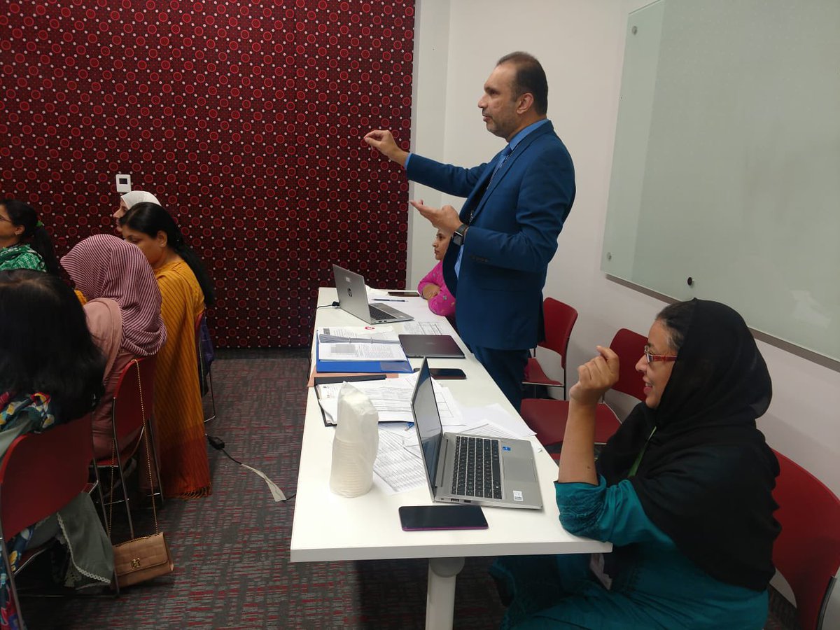 DrNaveedYousuf's tweet photo. AKU MHPE Curriculum Development Course. Diving deep into rigorous learning, engaging discussions, group activities, and presentations – curated and guided by experts in the field. 

Embrace the joy of learning! 
Apply here: 
https://t.co/qur13gZ837 

#akuded #akumhpe #akuglobal https://t.co/eOl9dG6UtS