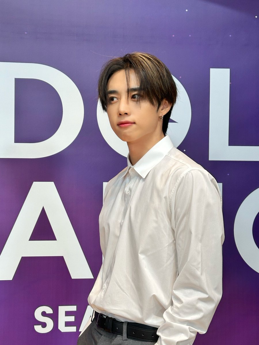 [📸] 더보이즈 선우 아이돌 라디오 DJ 완료🦝 혹시 DJ 2회차인데 라디오 마스터한 분❔ 떤디요❕ 오늘도 사랑이 가득했던 아이돌 라디오🌟

#THEBOYZ #더보이즈