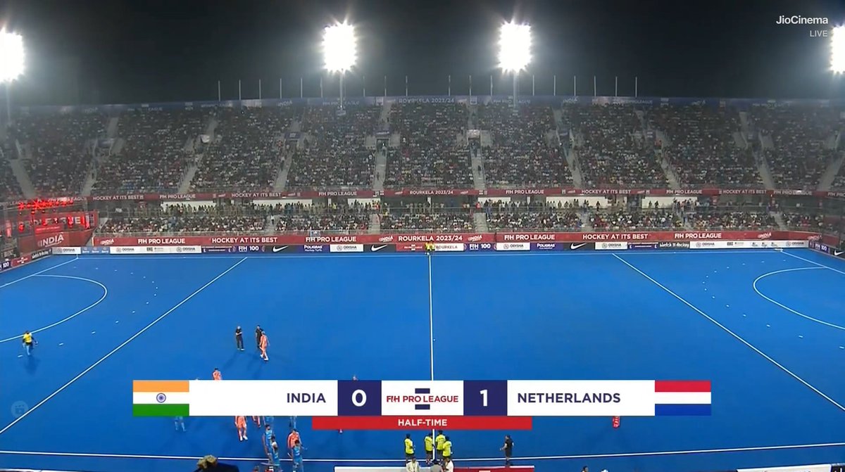 thefield_in's tweet image. #FIHProLeague #Hockey #INDvNED

Half-time at the Birsa Munda Stadium in Rourkela!

India trail to a Floris Middendorp goal in an evenly-matched contest

HT: IND 0-1 NED

📷 Jio Cinema
scroll.in/field/1064096/…
