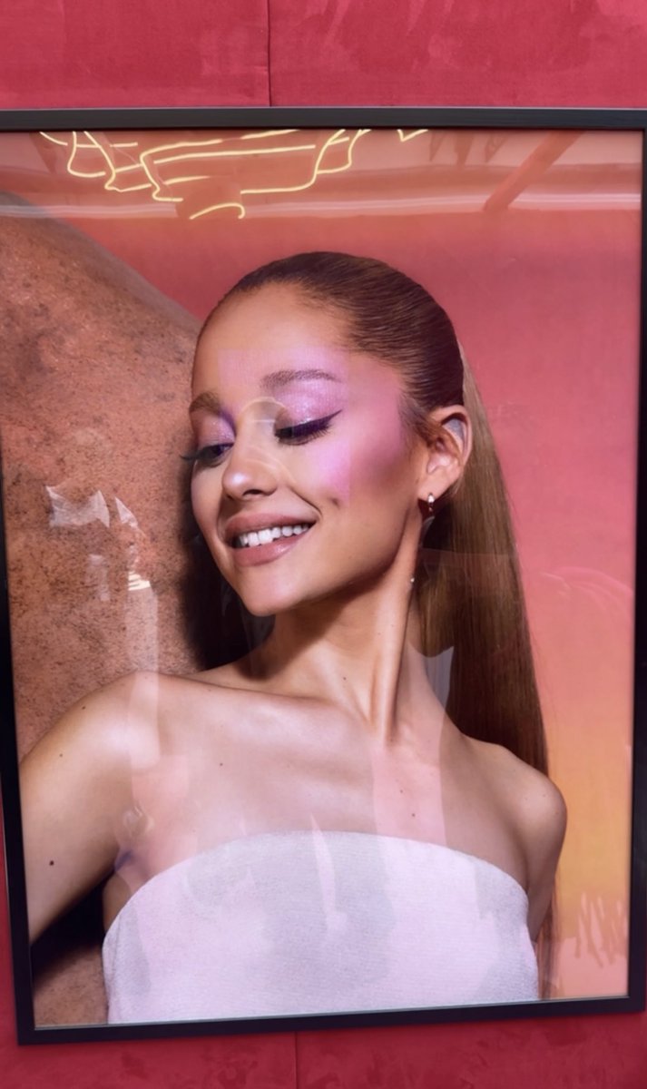 AGTourFR's tweet photo. #INFO : Aujourd’hui c’est le deuxième et dernier jour de l’#HypernovaHotel à Paris 🥹 @rembeauty 

Qui a pu y aller ? 👀 https://t.co/vv5U5zEXAc