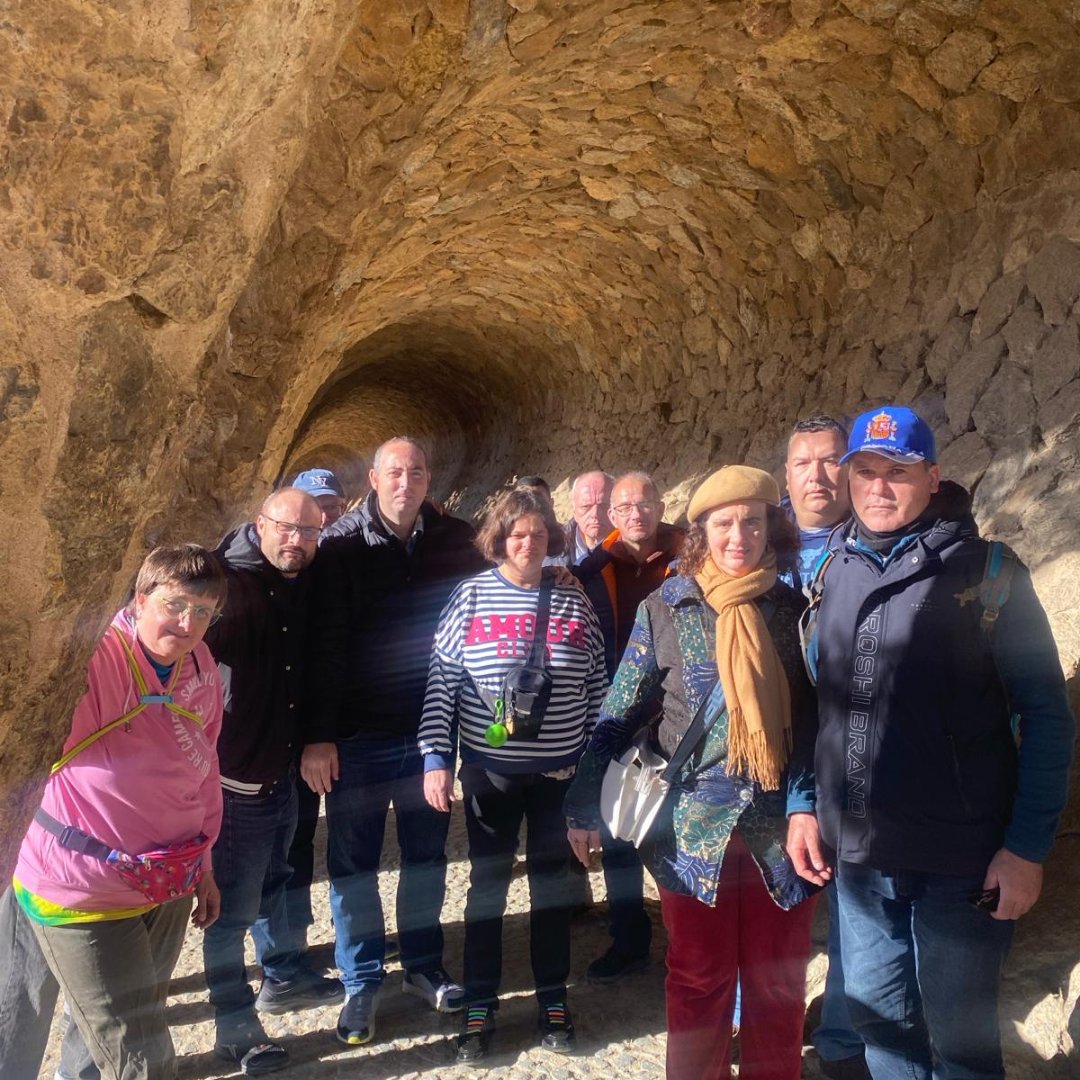 Ass_fsmental's tweet image. Els amics dels Clubs Socials de Figueres i de Girona (El Cercle), han marxat tres dies a Barcelona de Respir Familiar. Ja ens han fet arribar les primeres fotos. Esperem que gaudiu d&apos;allò més! @dipsalut @dsocialscat @salut_cat #sortides @girona_cat @ajfigueres @SalutMentalCat