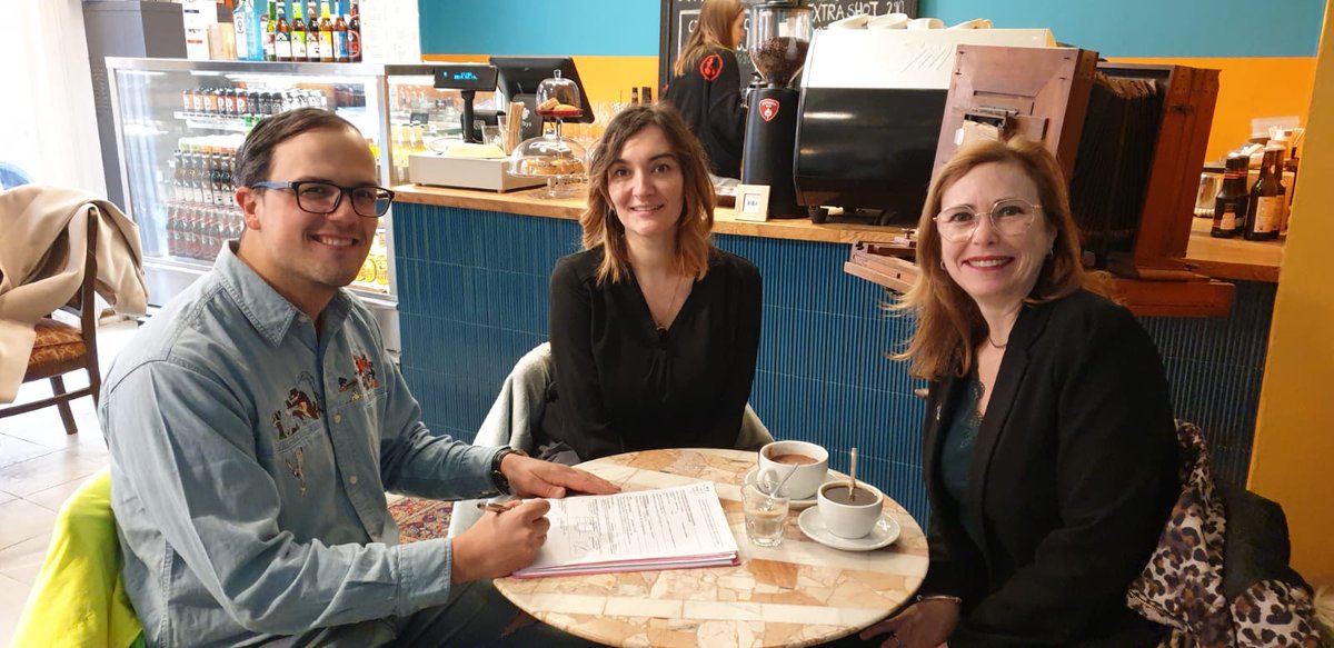 LyceeJeanMace's tweet photo. ✈️ PFMP à Budapest 🇭🇺 pour 4 de nos élèves de Terminales : finalisation en cours ! ☑️
Nos collègues sont actuellement sur place pour découvrir les lieux de PFMP et signer les contrats ✍️.
#VoiePro #Mobilité
@Dsden57 @acnancymetz https://t.co/8jEUXAJ2Xu