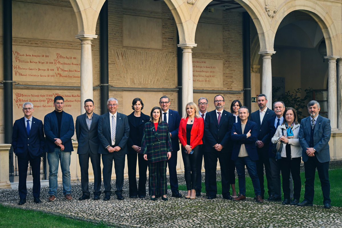 ¡Enhorabuena al Personal Docente e Investigador (PDI) que hoy ha tomado posesión en nuestra <a href="/UMU/">Universidad Murcia</a>! 👏🏻👏🏻👏🏻👏🏻