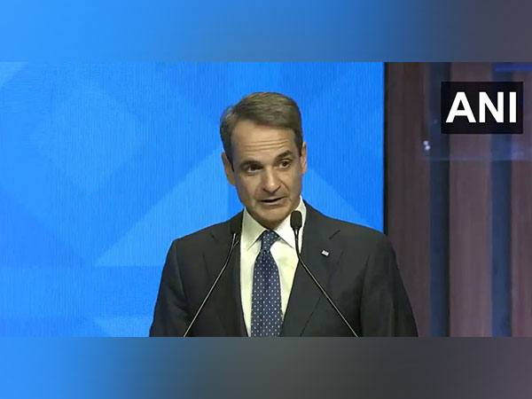 ani_digital's tweet photo. "A great power on world stage, important ally in pursuit of peace and security": Greek PM Mitsotakis lauds India

Read @ANI Story | https://t.co/pL5IGAk1w6
#GreekPM #Mitsotakis #IndiaGreecerelations https://t.co/r0dfKFtNhJ