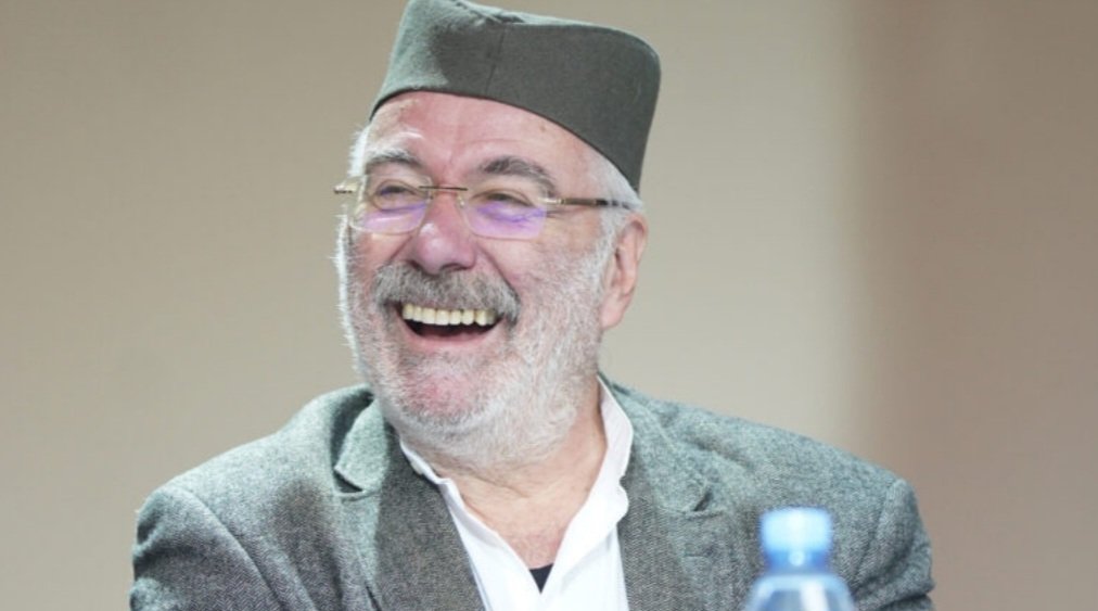 Tzv dr bolje da ode u penziju