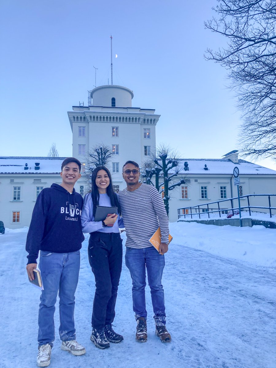 FictESPOL's tweet photo. 🌍Nuestro técnico de investigación Jonathan Méndez fue becado por el #ProyectoCCUS @espol  realizará una estancia de investigación en el Depto. de Física y Tecnología de la @UiB 🇳🇴 Jonathan, junto a estudiantes-investigadores de @UNALOficial 🇨🇴son #TalentosQueCruzanFronteras 🌟👨‍🔬 https://t.co/ryTTIlDpHq
