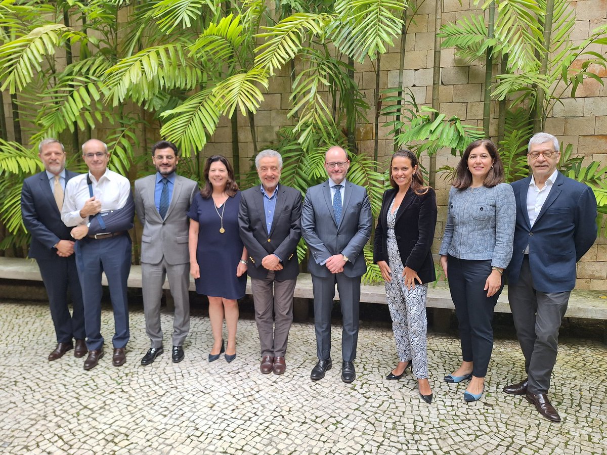 Interessante encontro do Secretario de Estado para Assuntos Exteriores e Globales da Espanha com o presidente do @CEBRIonline José Pio Borges e sua equipe com motivo da participação da Espanha na reunião de Ministros de Assuntos Estrangeiros do #G20 no #RiodeJaneiro