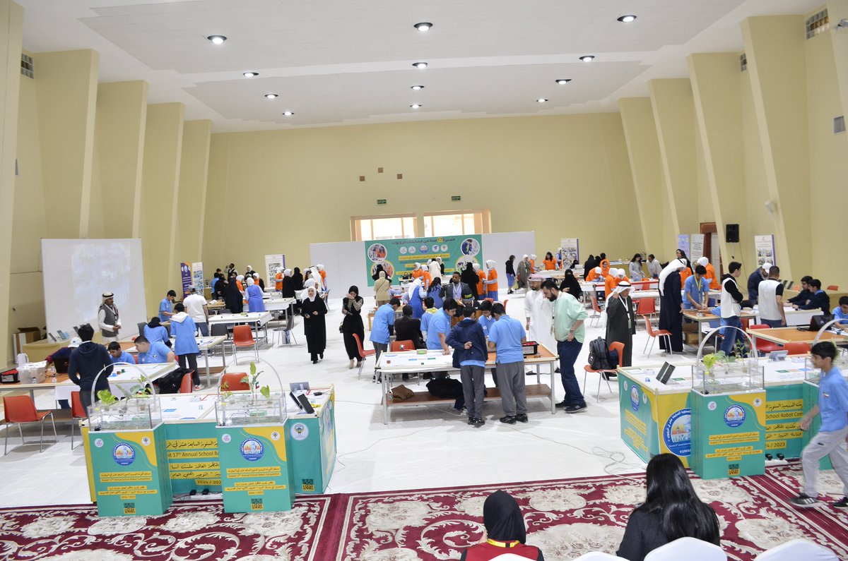milsetasia's tweet photo. للسنة السابعة عشرة "ملست آسيا": 58 طالبا وطالبة من 29 مثلوا مدرسة في التصفيات النهائية ل"مسابقة روبوت الزراعة المائية" ختام مسابقة الكويت المدرسية السنوية في الروبوت ال17 #milset #milset_asia #ملست #ملست_آسيا
للمزيد https://t.co/2chWXTzth9 https://t.co/mp7fMeb33f