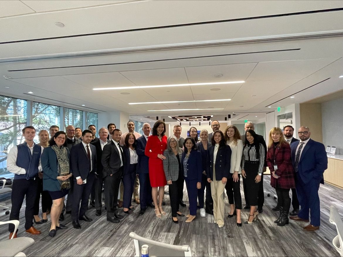 I’m late by a few weeks, but still want to share what a wonderful experience it was to be with the #miami <a href="/BofAPrivateBank/">Bank of America Private Bank</a> team for their kickoff meeting. #MakingFinancialLivesBetter