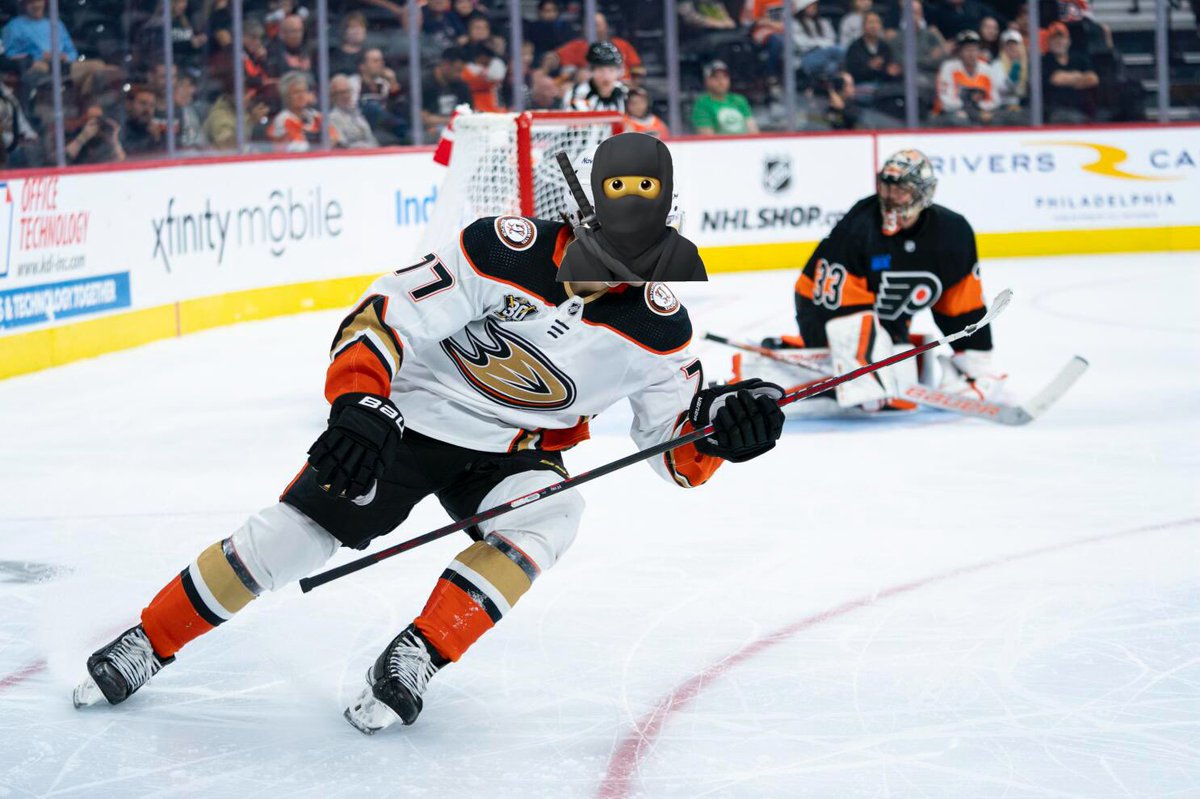 Nukes4profit's tweet photo. NUKE #1💣
Frank Vatrano “O” .5 Points🥷
LOVE this line for Frank the tank who gets the Jackets who struggle mightily to stop PPs with their 32nd ranked PK%
Frankie is 6/7 on this line the last 7 games with 10 points and is 3/3 his L3 games at home. He also has 4 goals over the last 3 games. CBJ is allowing 10th most PPs over the last 10 games with 3.25 opportunities per game so it’s likely the Ducks get an opportunity or 2 tonight where they have been shockingly good ranking 9th in PP% (26.9%) over the last 10 games
#gamblingtwitter #prizepicks #vatrano #ducks #edmonton #mcdavid #auston #underdog #nhl #nba