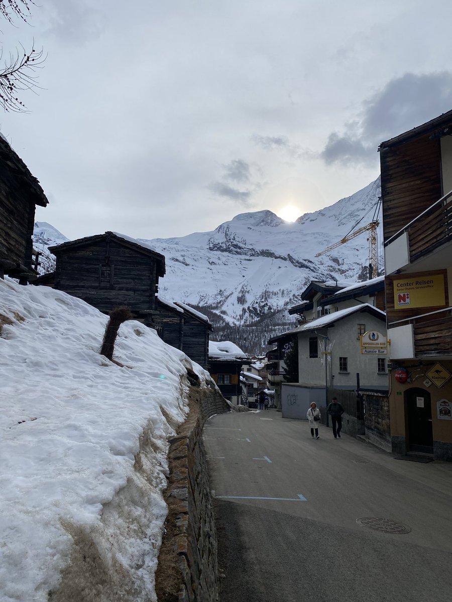 Saastal Magnifique Saas-Fee - Wallis tweet media