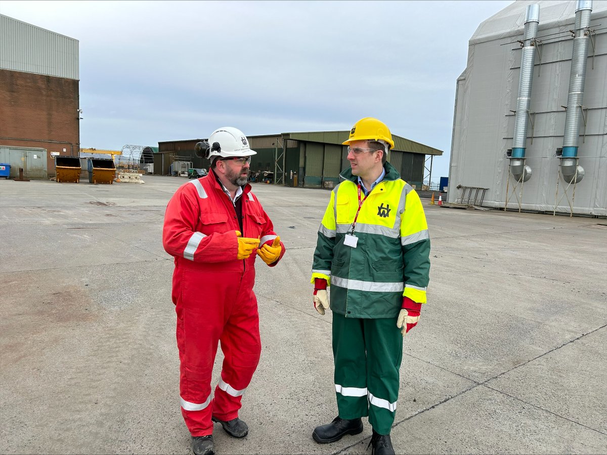 Earlier this week we were pleased to welcome Daniel Johnson MSP, @ScottishLabour Party’s spokesperson for Economy, Business and Fair Work, to our Methil facility in Fife. Mr Johnson was given a tour of the site, including meeting with colleagues working on barges for Cory, one…