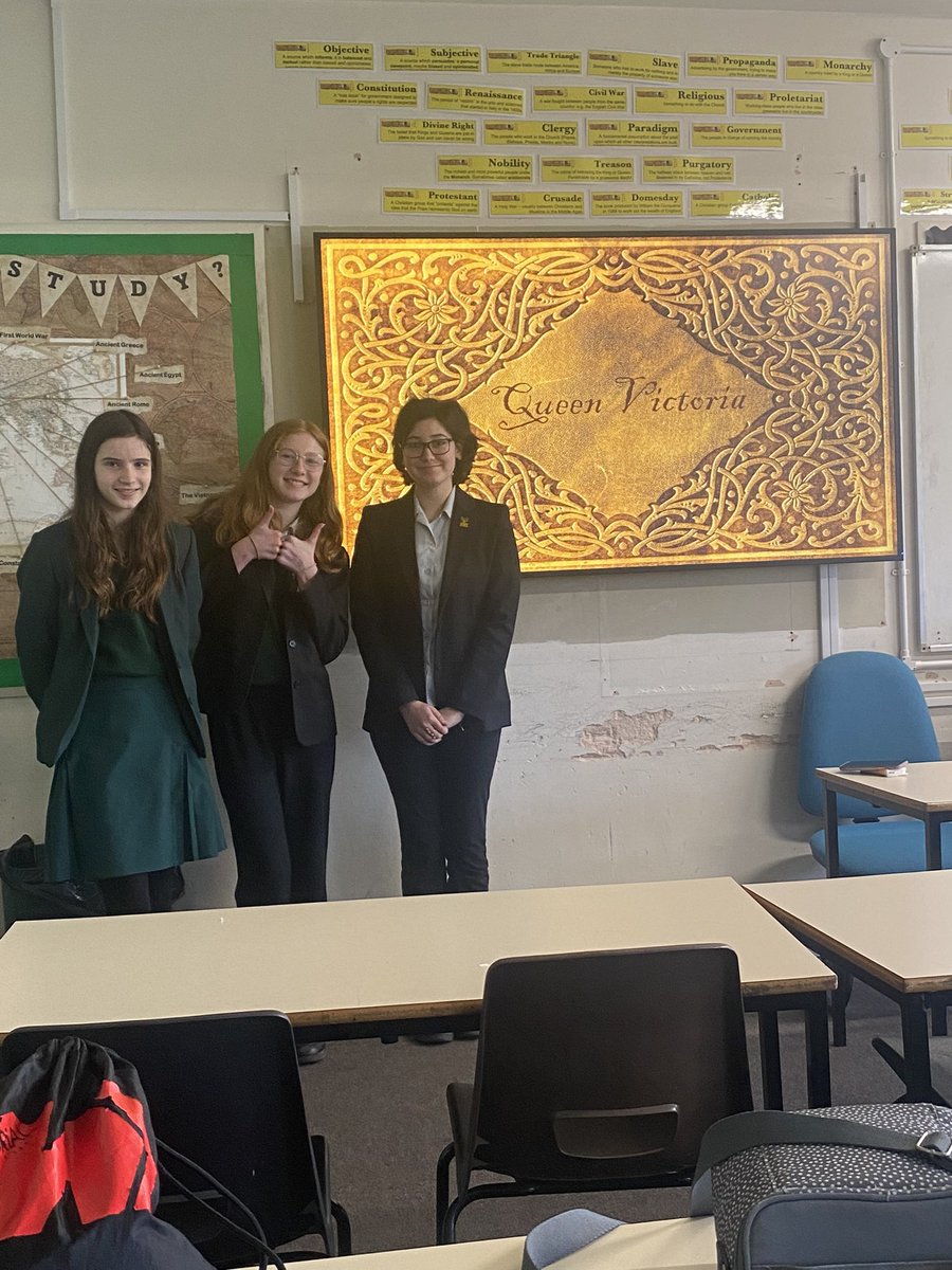 NWSGHistory's tweet photo. Two more excellent presentations in this week’s @NewsteadWood History Club meeting. Very thorough and well researched- well done Sophie, Holly, Camilla and Sophia! #WeAreNewstead https://t.co/R0hv560ebb