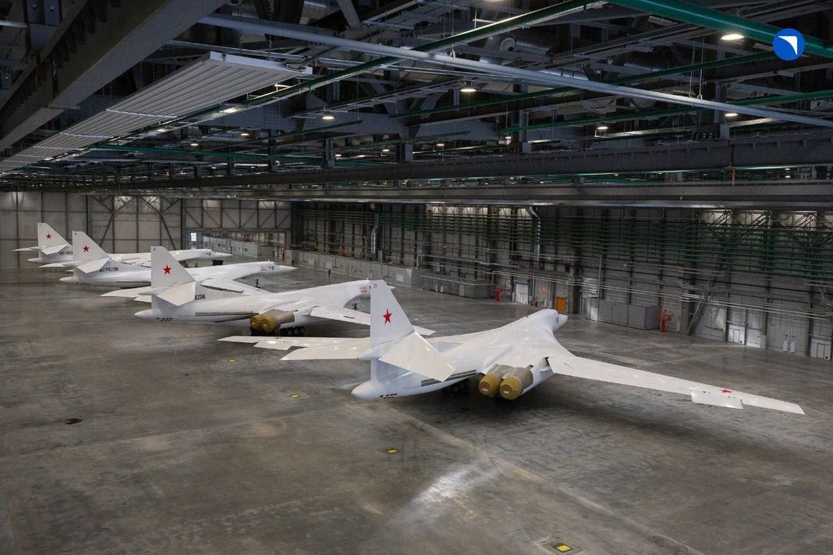 The 4 new 'White Swans' at the Kazan enterprise.