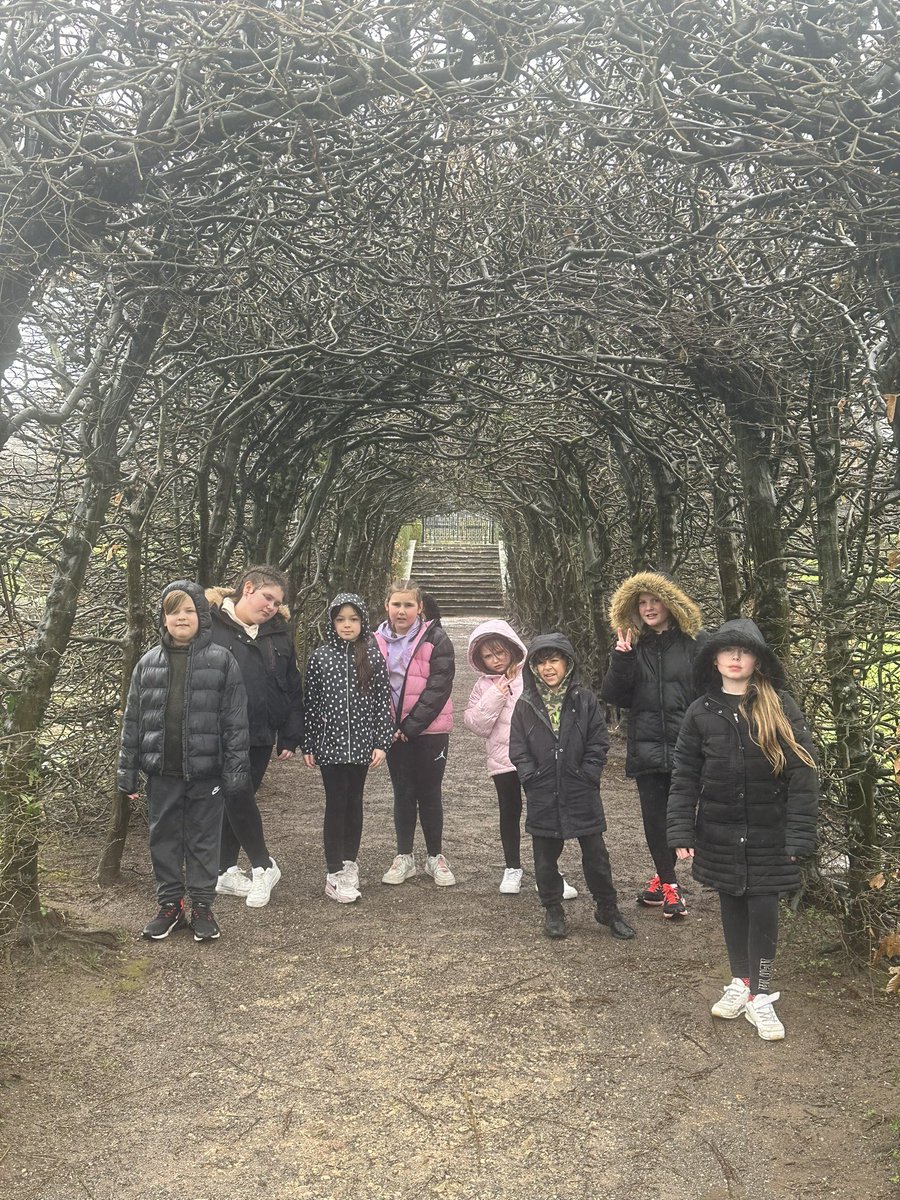 Dosbarth Derw (@missgmg) on Twitter photo Final stop was at <a href="/StFagans_Museum/">Sain Ffagan | St Fagans</a>.
On the bus home now from an amazing trip ✨@mroldfieldymg <a href="/YsgolMaesglas/">Ysgol Maesglas</a> <a href="/Urdd/">Urdd Gobaith Cymru</a> Final stop was at <a href="/StFagans_Museum/">Sain Ffagan | St Fagans</a>.
On the bus home now from an amazing trip ✨@mroldfieldymg <a href="/YsgolMaesglas/">Ysgol Maesglas</a> <a href="/Urdd/">Urdd Gobaith Cymru</a>