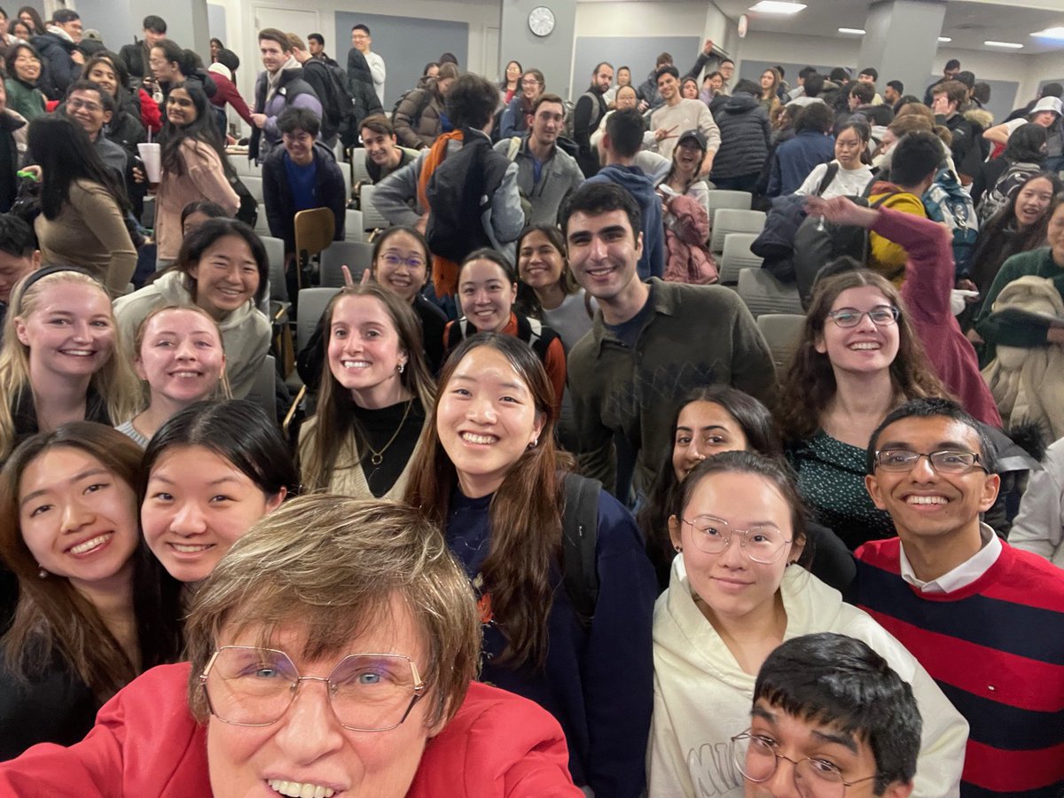 It was fun talking to the enthusiastic @PennEngineers⁩ students