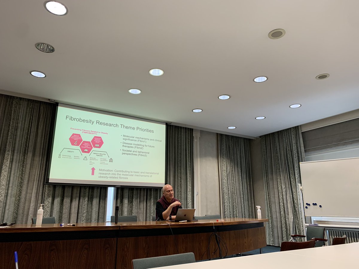 Fantastic talk by <a href="/MobasheriLab/">Ali Mobasheri</a> about #translational #research in #osteoarthritis at the 4th <a href="/Disc4all_EU/">Disc4All EU Project</a> at <a href="/KU_Leuven/">KU Leuven</a>, organised by <a href="/DStanculescu/">Dorina Stanculescu</a>, <a href="/LiesbetGeris/">Liesbet Geris</a> and Ahmad Alminnawi! Thank you Ali for joining us and sharing!