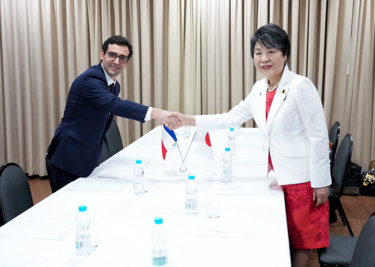 Premier entretien entre la Ministre d’AE, Madame Kamikawa Yoko et le Ministre EAE, M. Stéphane Séjourné, le21 février à Rio lors de G20.