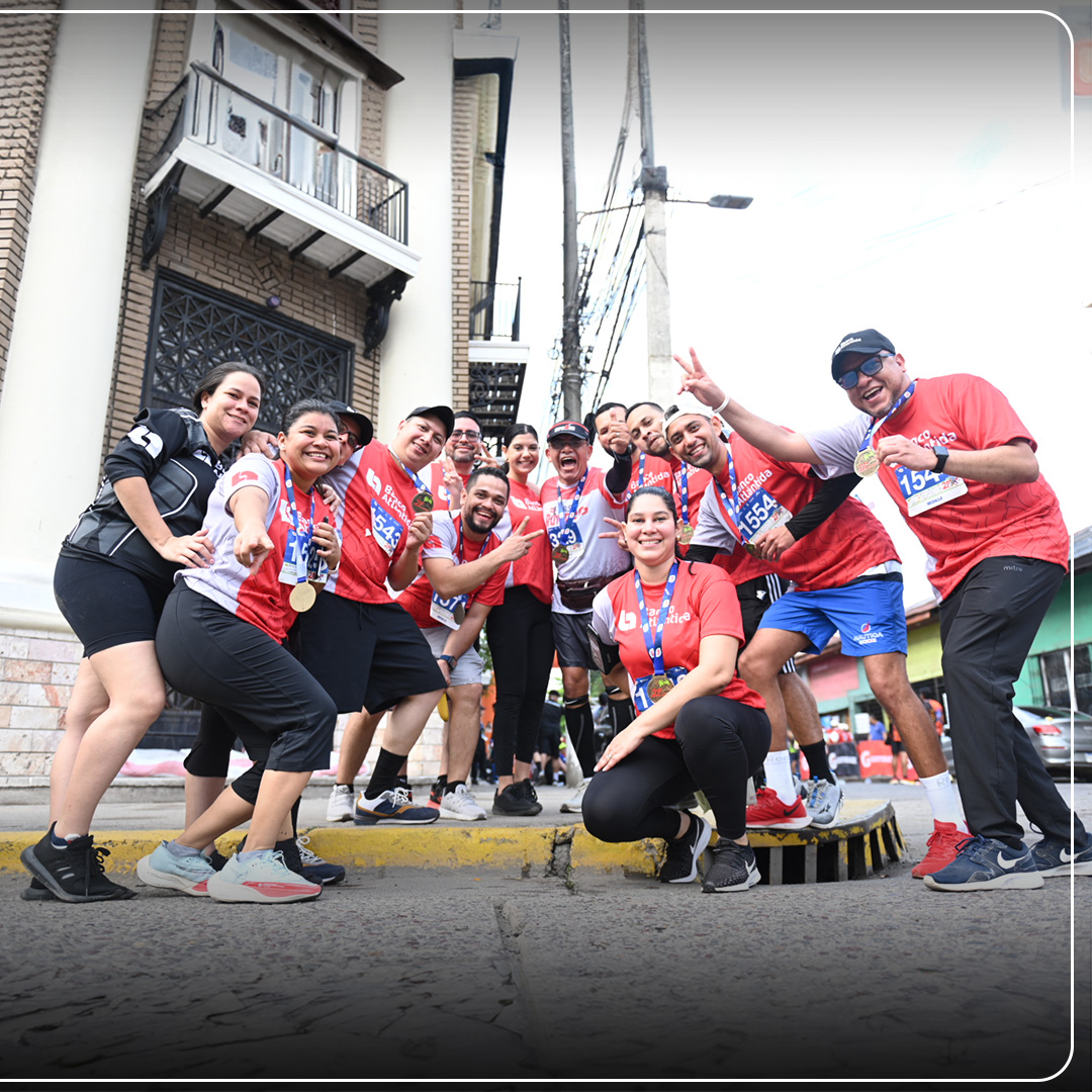 Gracias a los corredores que participaron de la 6ta edición de la Maratón 21k La Ceiba.🏅 

Los fondos recaudados serán donados al Centro de Rehabilitación Integral del Litoral Atlántico #CRILA y la #FundaciónProCáncerLaCeiba. 🙌

#ImaginaCreeTriunfa #LaCeiba21k #RSEEnAcción