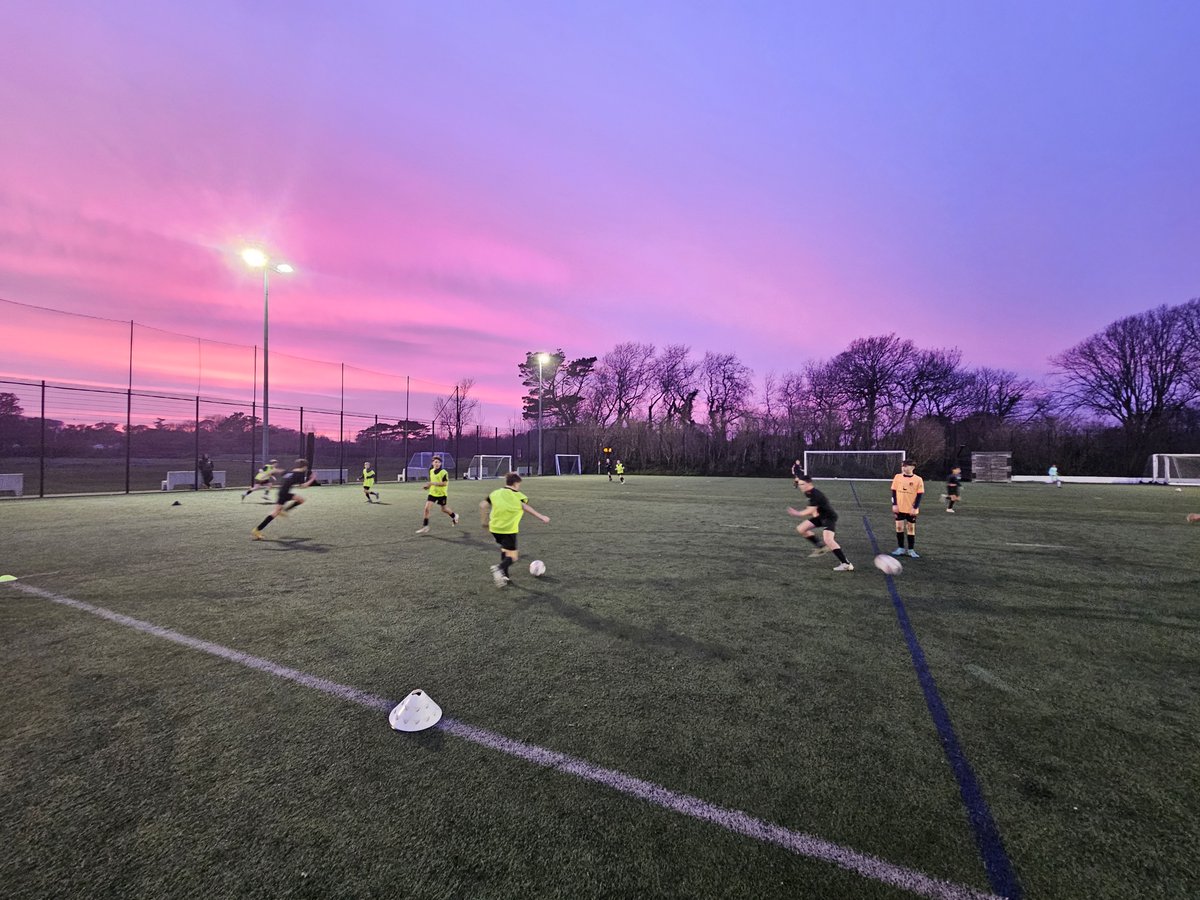 On Monday the U13s were working on recovery runs, and providing defensive cover when outnumbered out of possession.