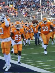 #AGTG After a great conversation with  @CoachBrown_UTEP I am blessed and honored to receive my fifth D1 offer to UTEP <a href="/UTEPFB/">UTEP Football</a>