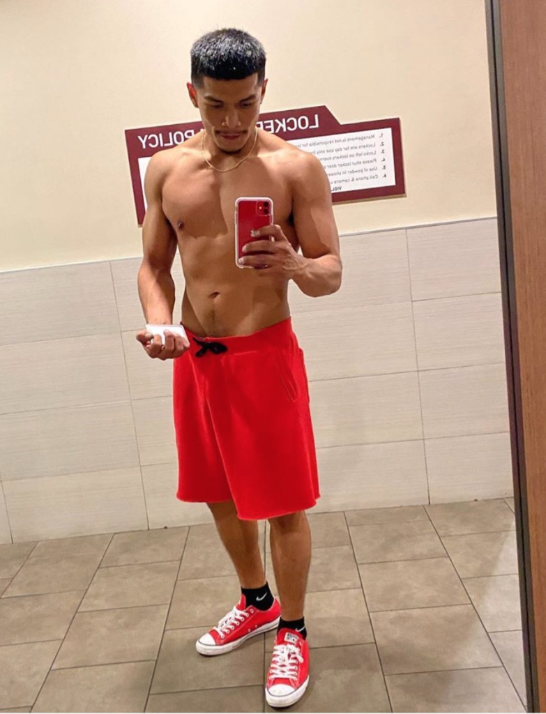 HotGuys422's tweet photo. How Attractive is he?
Rate him ⬇️ https://t.co/asQJMxpkHa