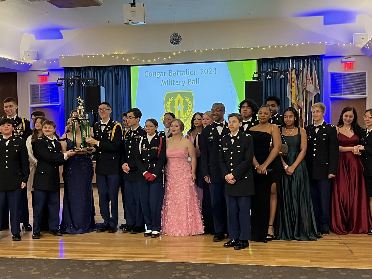 One of the many honors during our Military Ball, Echo Company won the best company video.  Congrats Echo Empire!