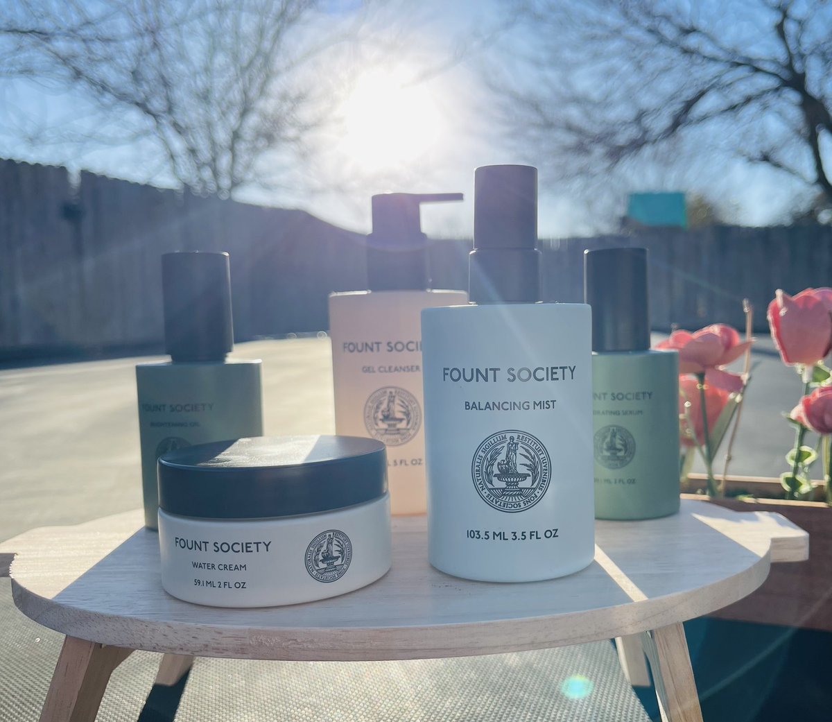 WhisperAmber's tweet photo. Winter can be tough on skin. With @FountSociety my skin feels hydrated. I love all their items but the serum is my fave.
You can save 20% on your purchase with the code AMBERMYERS20
Shop here: https://t.co/aKLqwnXsHx & let me know what you get.
#FSPartner #skincareproducts https://t.co/7DXKMXCpbm