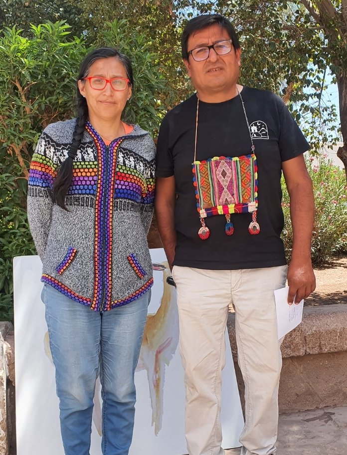ElyChilena's tweet photo. Honrada de asistir al Día de las Lenguas Maternas representando al Instituto de Investigaciones Antropológicas de la Universidad de Antofagasta realizado en San Pedro de Atacama a cargo del Consejo Lingüístico #Ckunsa. También participaron Oriana Mora, Juan Siares y Rubén Reyes. https://t.co/s0kUomGb5K
