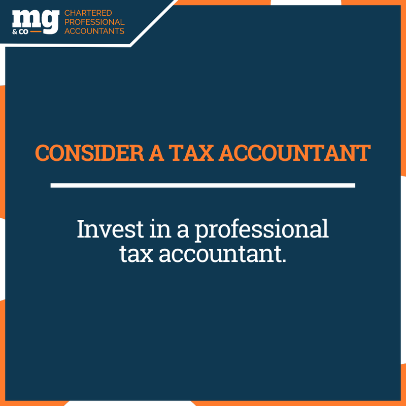mg_co_cpa's tweet image. A bookkeeper categorizes and records income and spending for certain time periods. Meanwhile, an accountant establishes the organization's accounting framework and assists with tax preparation. 🧑‍💻 

#MGCo #OutsourcingAccounting #SmallBusinessManagement #AccountingTips