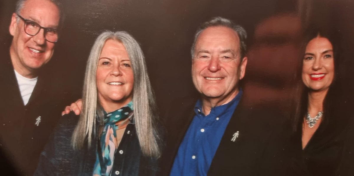 Theresa Elsey tweet media