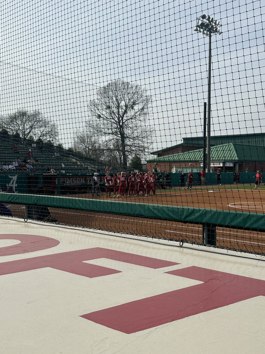 Office Hours are happening at Rhoads today 🎉 Let’s go @AlabamaSB