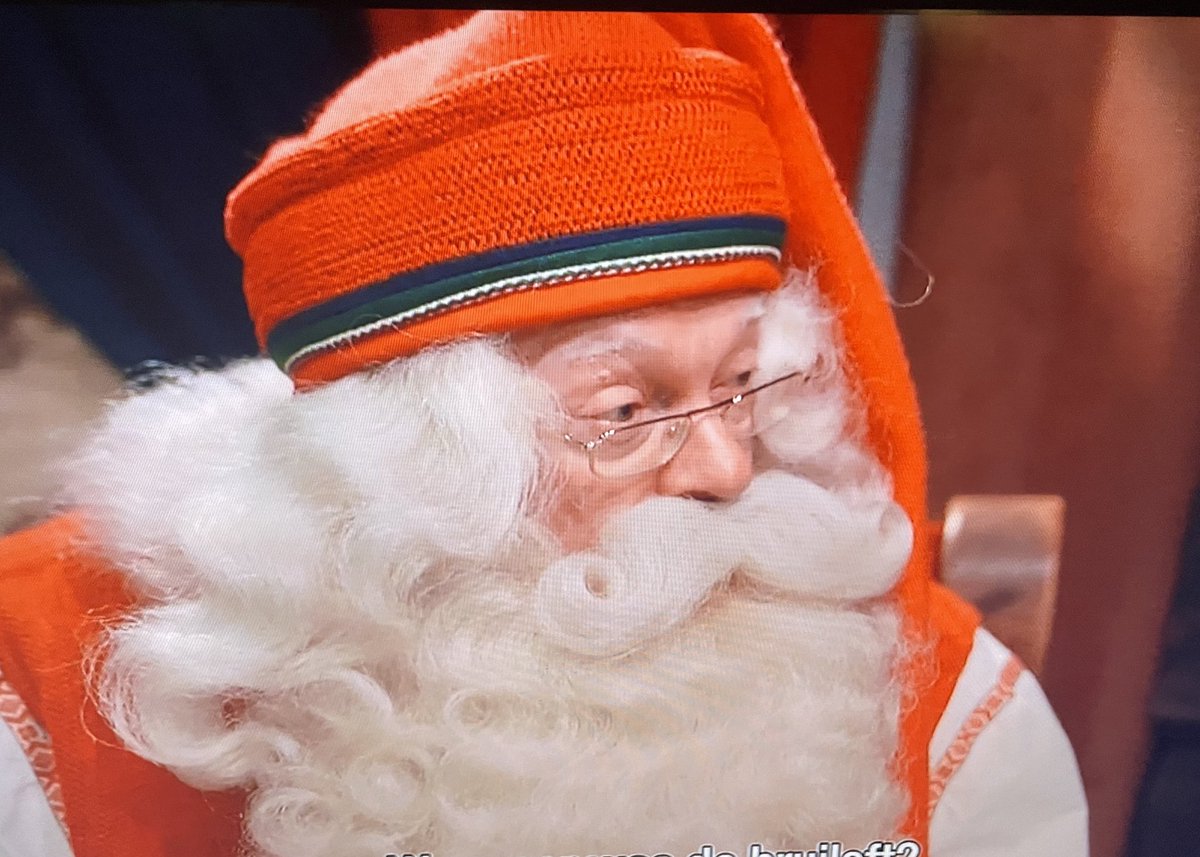 Its_Dees's tweet photo. The zazazoe Malou?
Lay that but es out to the Santa hè #MAFS https://t.co/qrLQiKxmR2