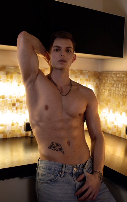 Hey everyone! I have very good news for you 🫶🏼 for this month you will get FREE access to my https://t