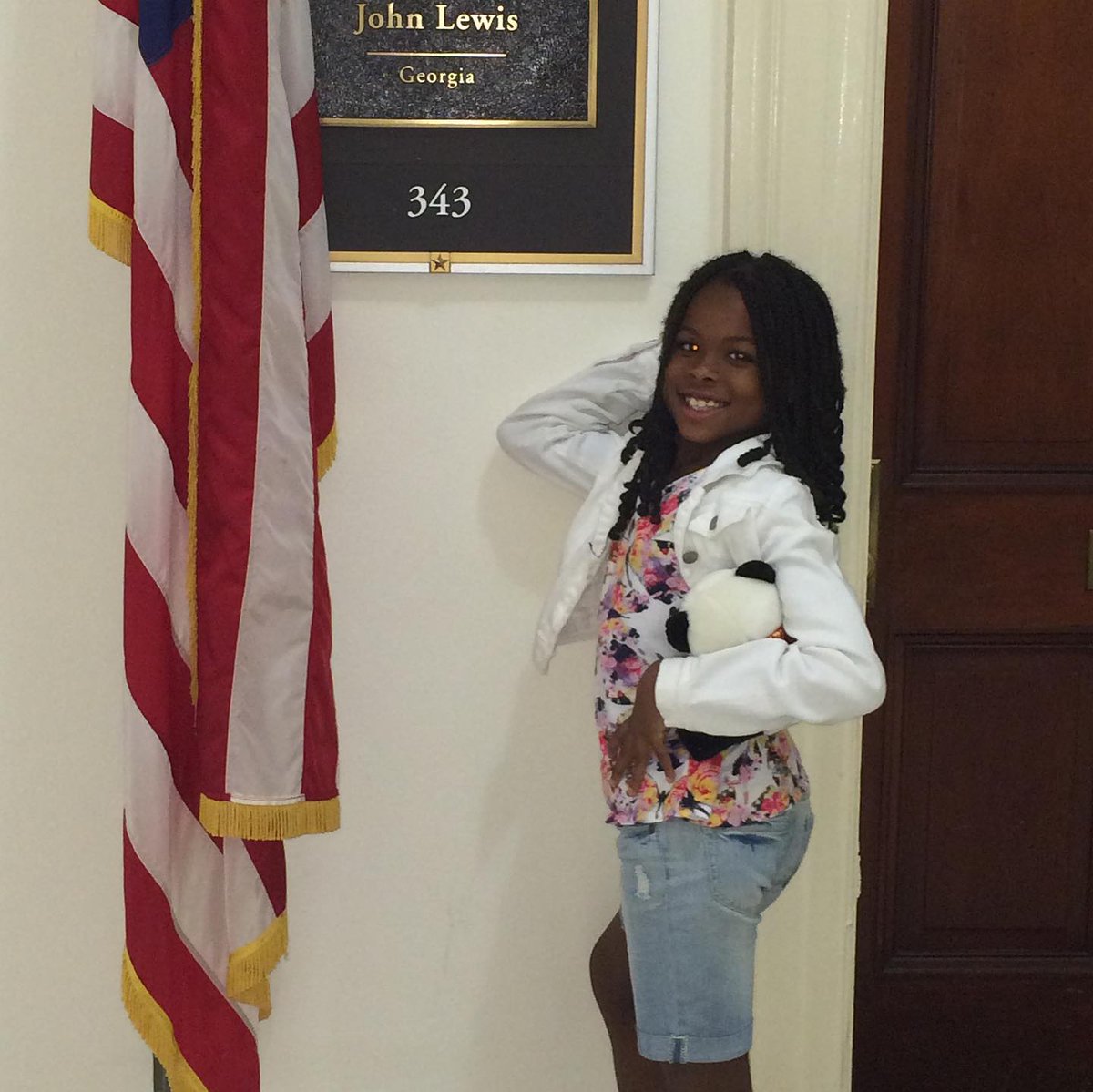 Sheri Riley® tweet media