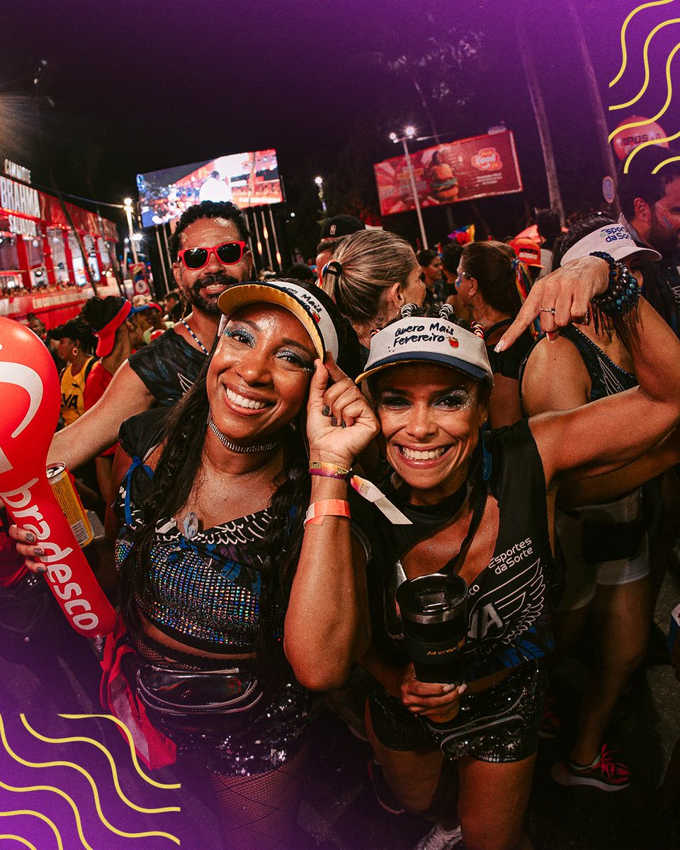 bandaeva's tweet photo. A felicidade do nosso folião vem em 1º lugar e quando o assunto é satisfação e experiência, claro que podemos contar com o @Bradesco, que firmou uma parceria conosco para garantir uma folia inesquecível para todos vocês em mais um ano no #BlocoEva.
Valeu, Bradesco! 😍 https://t.co/UUBNENefDl