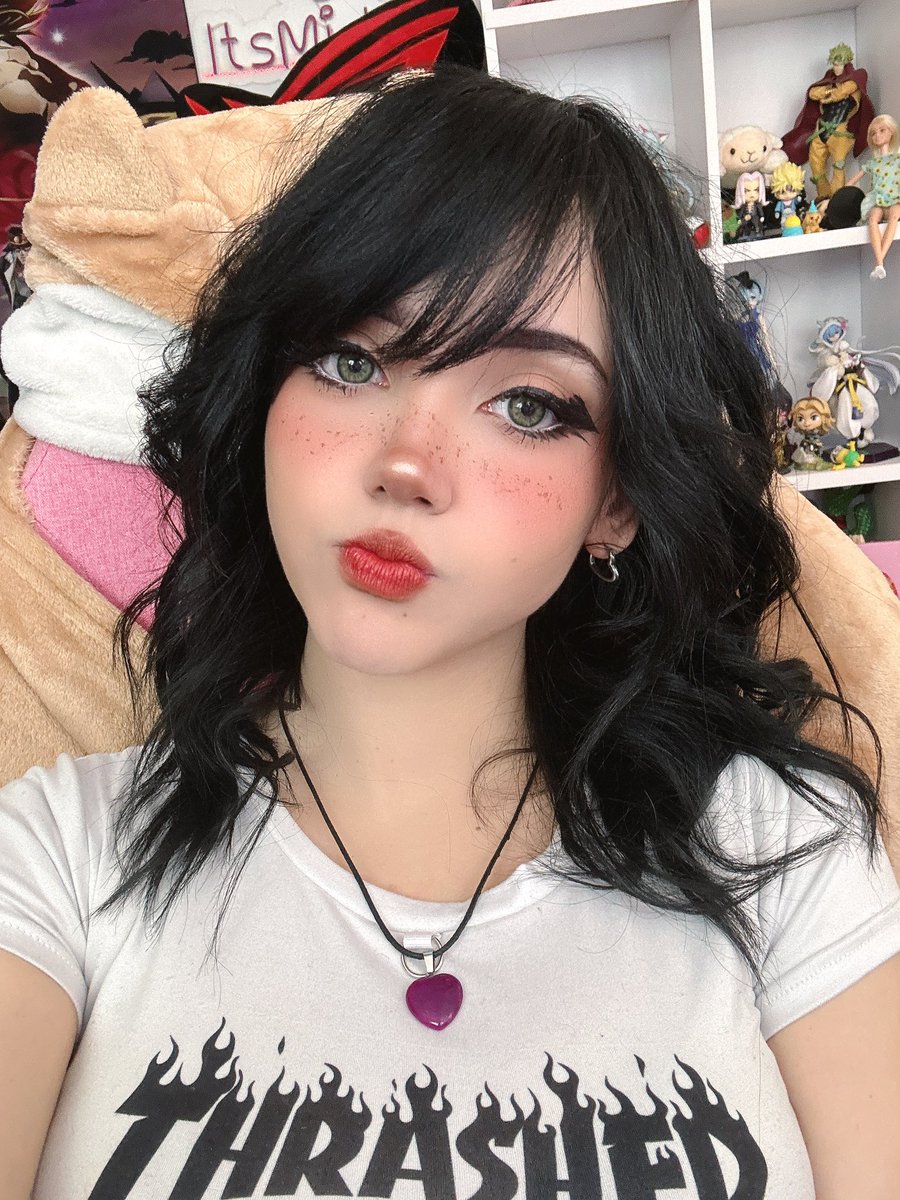 ItsMidnaa's tweet photo. Hoy helldivers2 con streamers!!! @PlayStation_LA  ✨✨✨
+ videos y charlitaaaa los espero! 

https://t.co/Mn5g44hFFc
https://t.co/Mn5g44hFFc
https://t.co/Mn5g44hFFc https://t.co/OYnFWlgef8