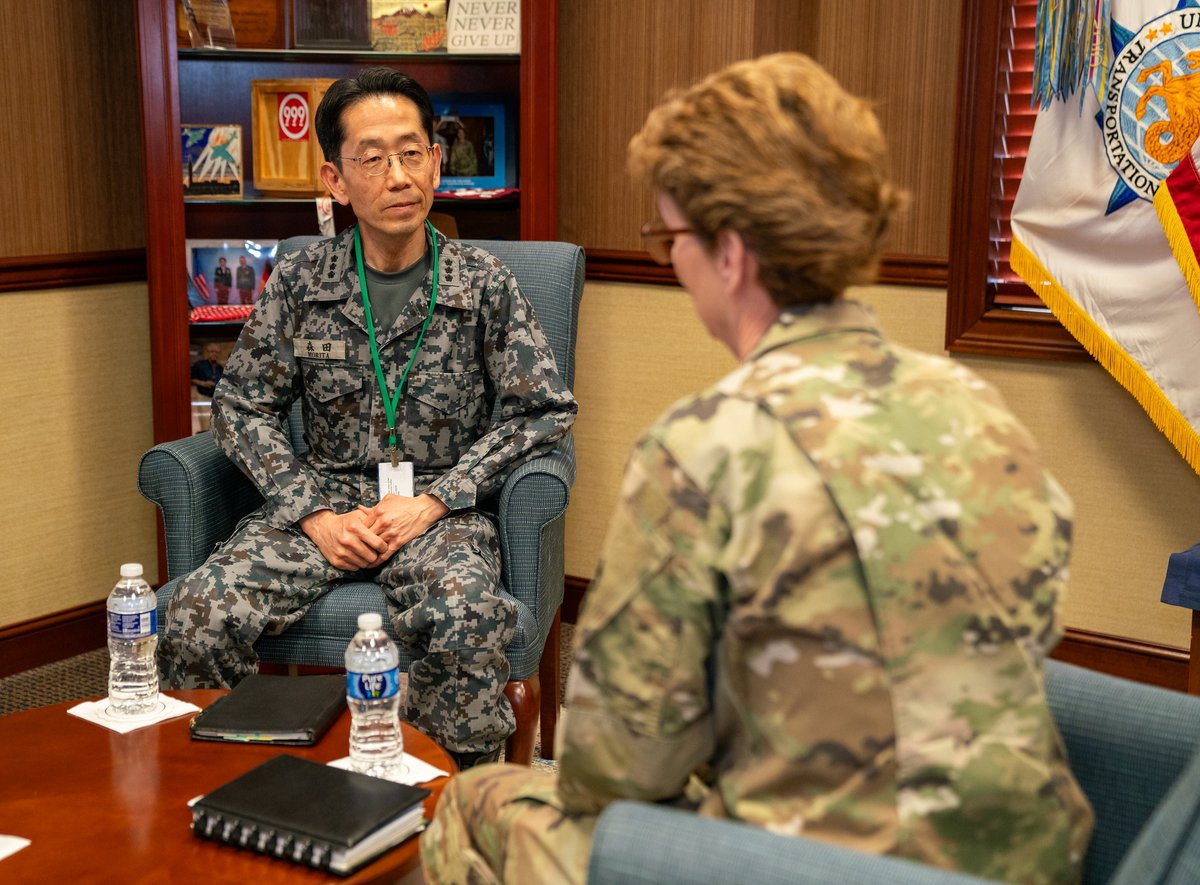 It was my pleasure to host Japan’s Lt. Gen. Morita to discuss how we can improve our logistics collaboration and ensure a free and open Indo-Pacific. Our nations’ alliance has long served as the cornerstone of peace and security in the region. @USForcesJapan #TogetherWeDeliver