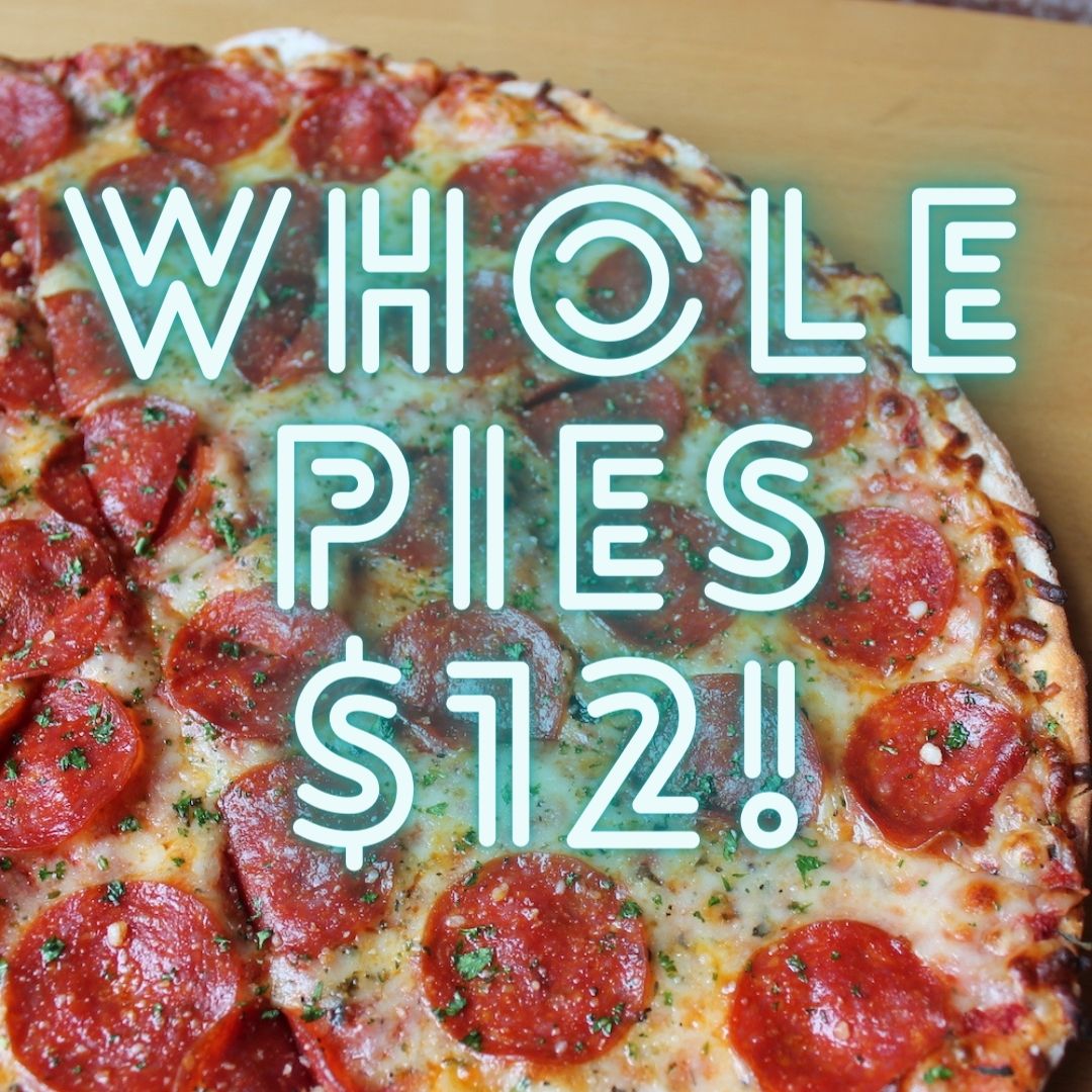 Get em tonight! Unlimited toppings ~ take your pick! 🥳😍