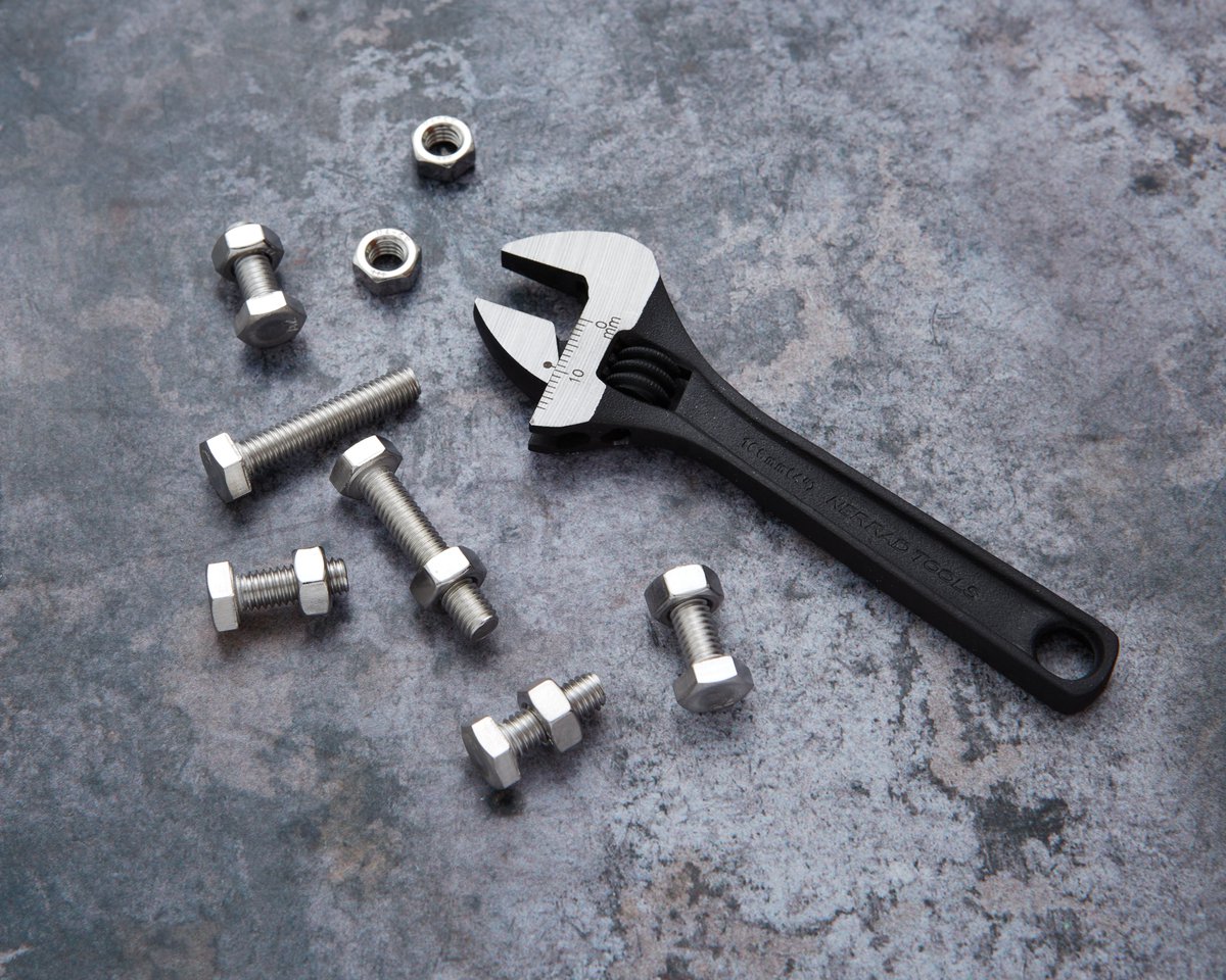 Adjustable Mini Wrench 4"

Precision engineered and designed for working in tight spaces and has the largest jaw width in its class

#minitools #1yearwarranty#plumbingtools#wrenches