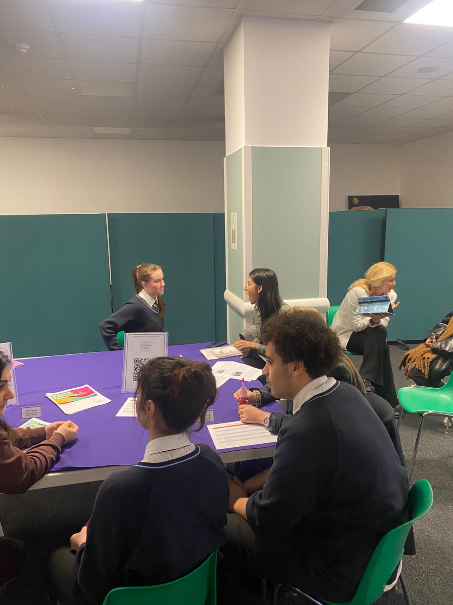 SpringwestPA's tweet image. Today our year 10 Drama and Dance students attended the Feltham Arts Creative Career Fair! Students had the chance to find out about the exciting opportunities in the creative and cultural sector! #SpringwestShines @SpringwestA