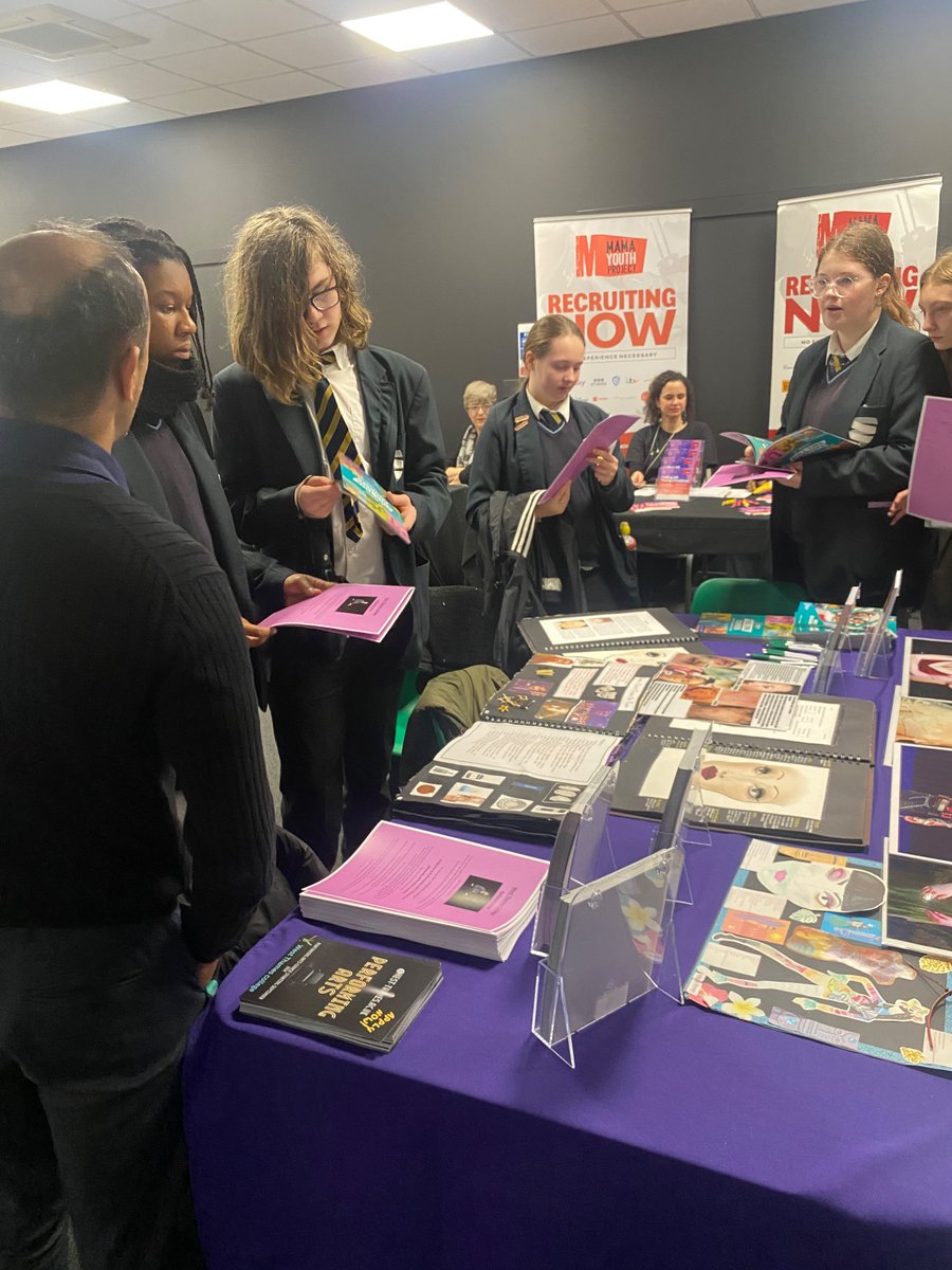 SpringwestPA's tweet image. Today our year 10 Drama and Dance students attended the Feltham Arts Creative Career Fair! Students had the chance to find out about the exciting opportunities in the creative and cultural sector! #SpringwestShines @SpringwestA