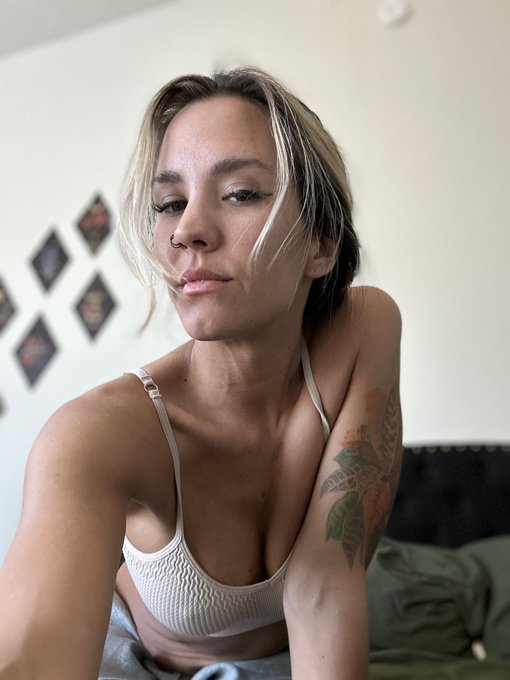 Anxiety is high today! Everything is presently fine though. My brain is just freaking out for no reason