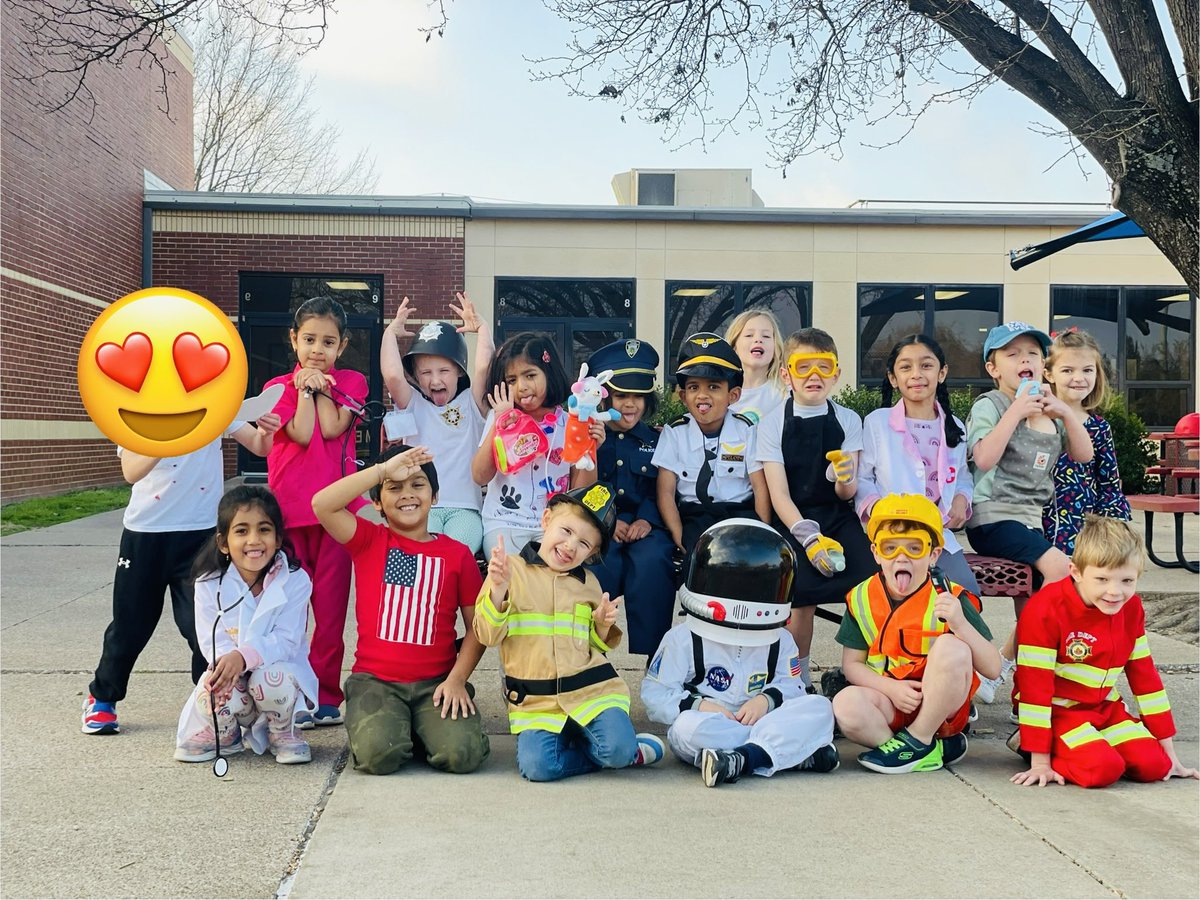 Danielle Denard tweet media