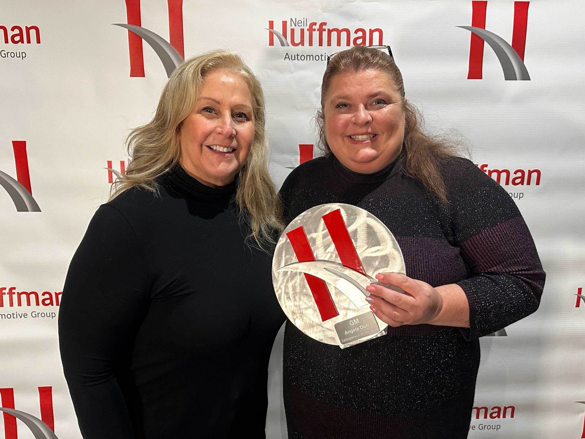 Congratulations to Angie Durr, our Sales & Leasing Expert of the Year! Your passion for helping customers and driving success is inspiring. Keep shining!🥳🚗✨ #TeamHuffman