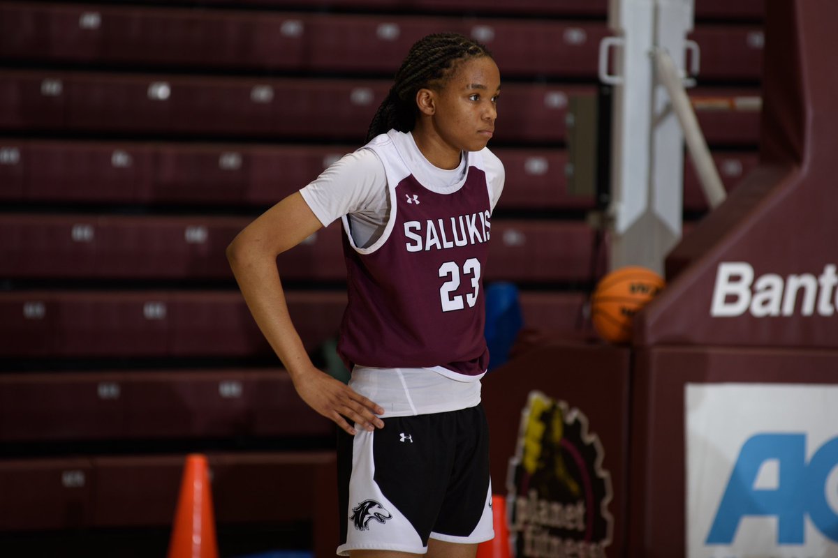 𝐌𝐢𝐝𝐰𝐞𝐞𝐤 𝐖𝐨𝐫𝐤 📸

#Salukis