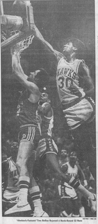 77Blazers's tweet photo. Feb 21 1979 - #TreeRollins recorded a career-high 12 blocked shots in the @ATLHawks victory over the @trailblazers. Rollins finished with his first triple-double as he added 11 points and 13 rebounds.
The #Blazers played the first half wearing #Hawks practice jerseys before their own uniforms found the way to the #OmniColiseum. #MauriceLucas led the Blazers with 29 points, hitting 11 of 12 FTA. #BobGross added 12 more but no other Portland player was in double figures
#TerryFurlow came off the bench and scored 19 points for Atlanta. Furlow, who made all 9 FTA, came to the Hawks two weeks ago in a trade with @cavs.
#RipCity #ThisDateinBlazersHistory🧵