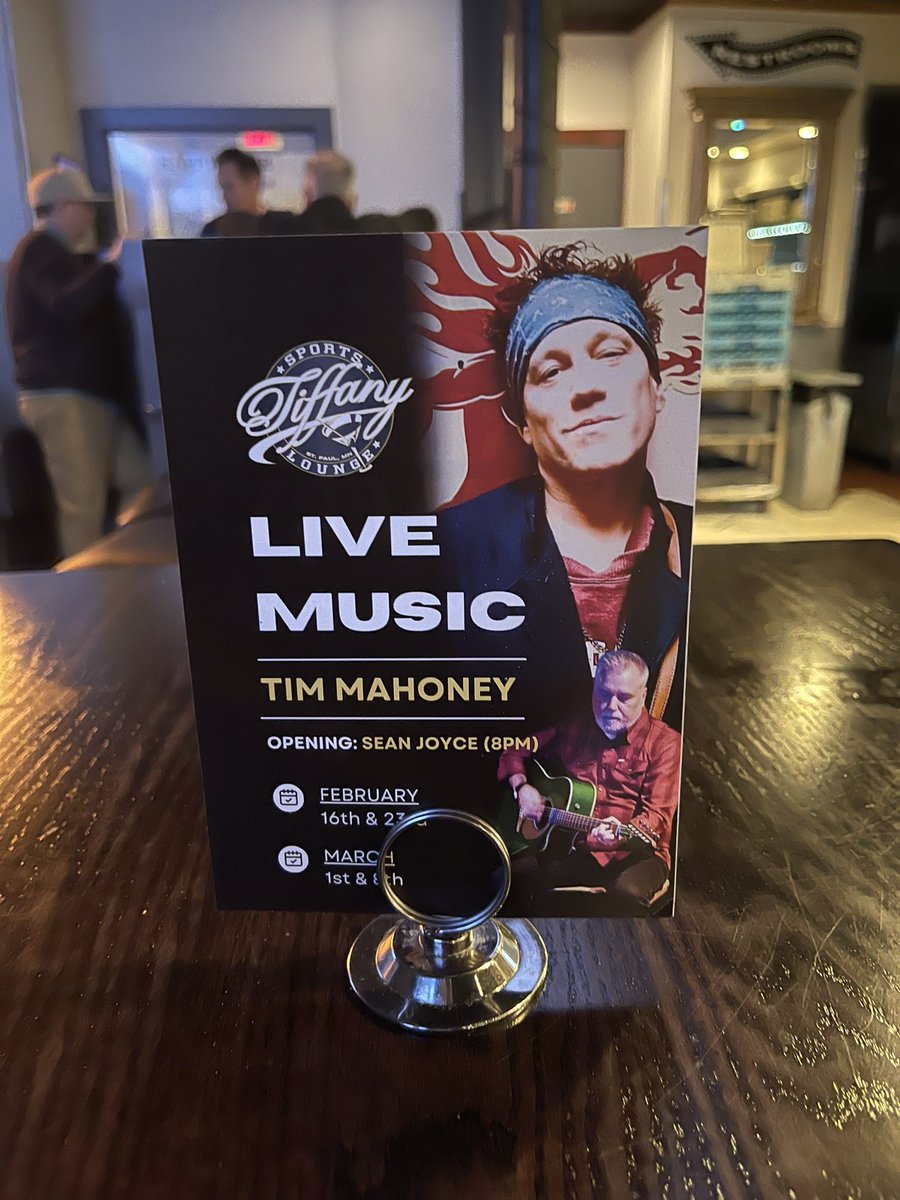 LynnieLee2727's tweet image. #TimMahoney#Tiffany’s
#SaintPaul this Friday C’mon