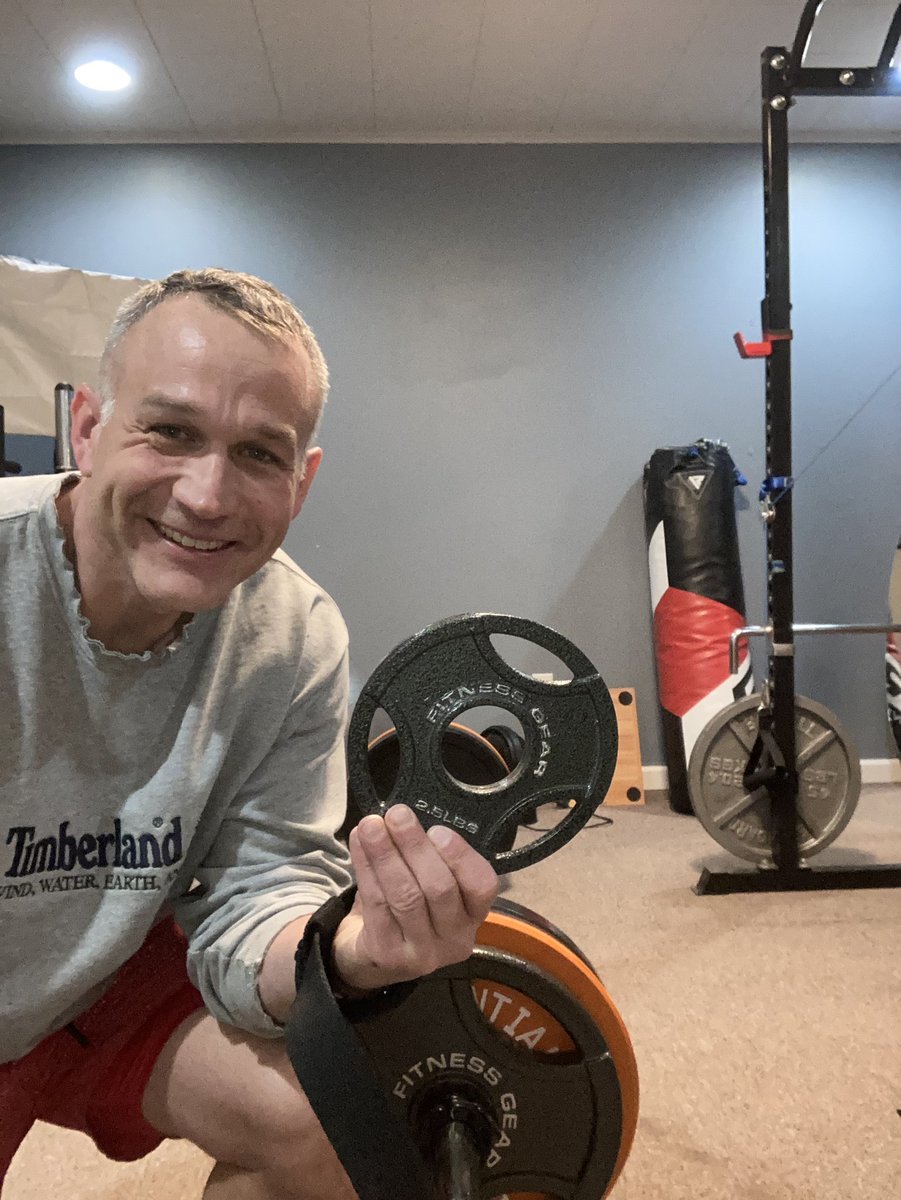 jaredjogs's tweet image. Never doubt the power of the 2.5 lbs plate!  If you keep a  log and add one of these every other workout before long it turns into a bigger ☝️. Just like 🏃‍♂️ gains come by small ⬆️ over time. 1.5 hours today created lots of red &amp;amp; I feel it. Onto recovery #strengthtraining